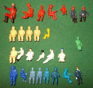 Airfix; Batman; Blow Football; Britains Cyclist; Cake Decepticons; Civilian Figures; Civilian Flats; Civilian Scenery; Civilian Toy Figures; Corgi Toys; Die Cast Accessories; Dolls' Houses; Driver Figures; Firefighters; Flat Figures; FootBaller Premiums; Gollywog; Hunters; Kentoys Scenics; Kentoys Wheelers; Lik Be; Matchbox Toys; Mini Models; Movie Promotional; Noddy; Palitoy; Seated Figures; Small Scale World; smallscaleworld.blogspot.com; Sports Figures; Topo Gigio; Toy Story; TV Related;