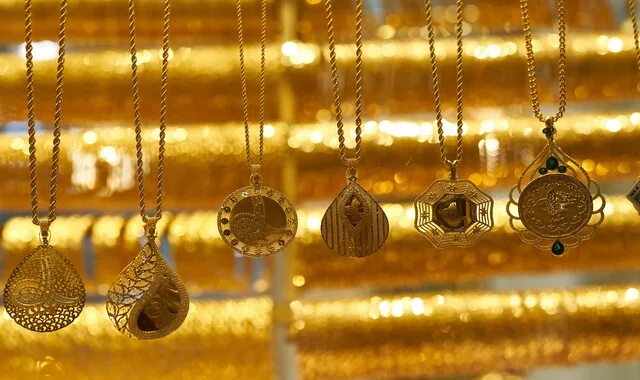 إرتفاع غير مسبوق في سعر غرام الذهب في تركيا وليرة الذهب التركية ونصف الليرة والربع الجمعة 12/11/2021