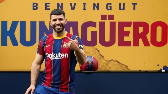 Sergio 'Kun' Agüero anuncia entre lágrimas que se retira del fútbol profesional