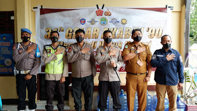 Kapolres Pinrang Tinjau Pelaksanaan Vaksinasi Massal Di Mako Polsek Paleteang