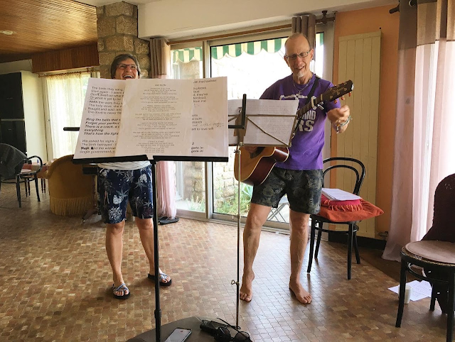 activity holiday,singing holiday,normandy,heartsong normandie,wellbeing,wellness,singing lessons,Manche,singing retreat,normandie,travel, France,