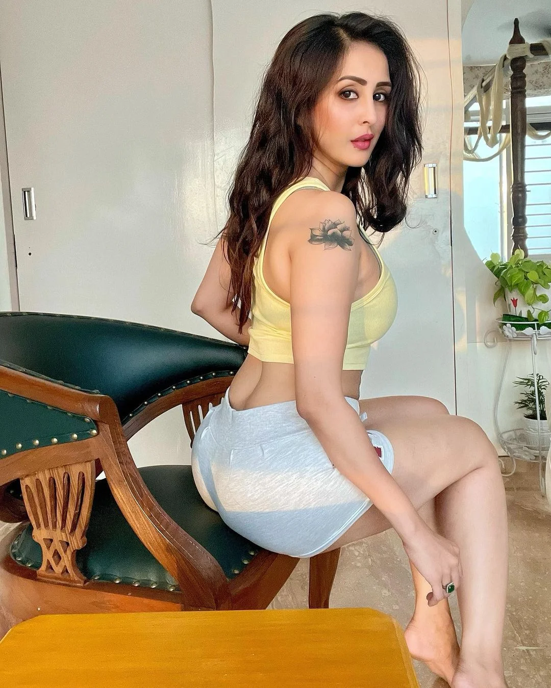 Indian Actress Chahat Khanna hot and sexy thighs and Butt | Chahat Khanna hot pictures in top And shorts jeans