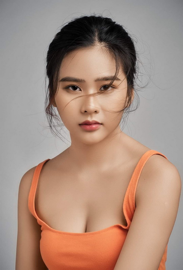 Thiếu nữ xinh