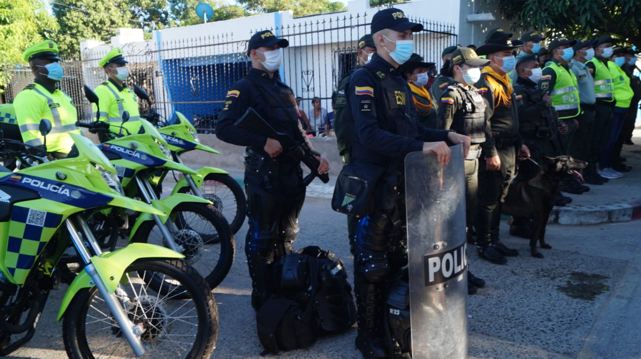 https://www.notasrosas.com/Departamento de Policía Guajira desplegará diferentes Grupos para preservar la seguridad en fiestas de Fin de Año