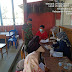  Babinsa Koramil 05/Lubuk Alung Dampingi Vaksinasi Covid-19 Di Depan Satlantas Padang Pariaman