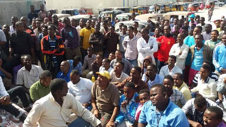 Demonstrations against Farmajo demand an end to the fighting in Galmudug