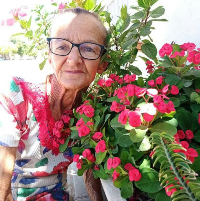 Família de dona Lúcia Roque em Caraúbas realizam campanha em prol de sua saúde