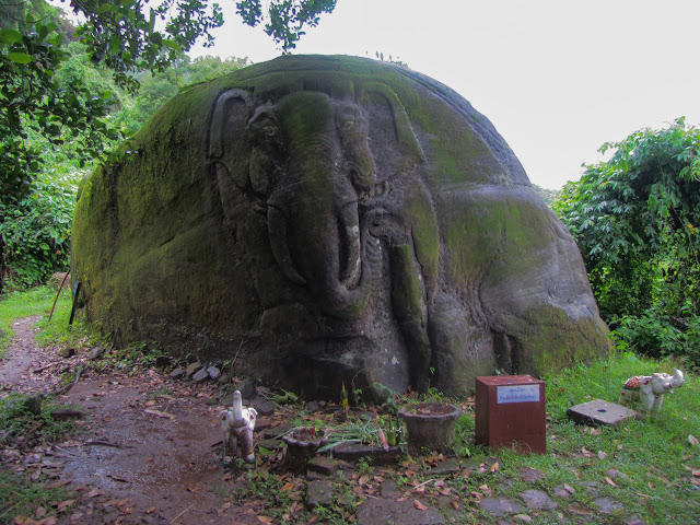elephant carving vat phou wat phu laos