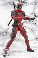 S.H. Figuarts Deadpool 30