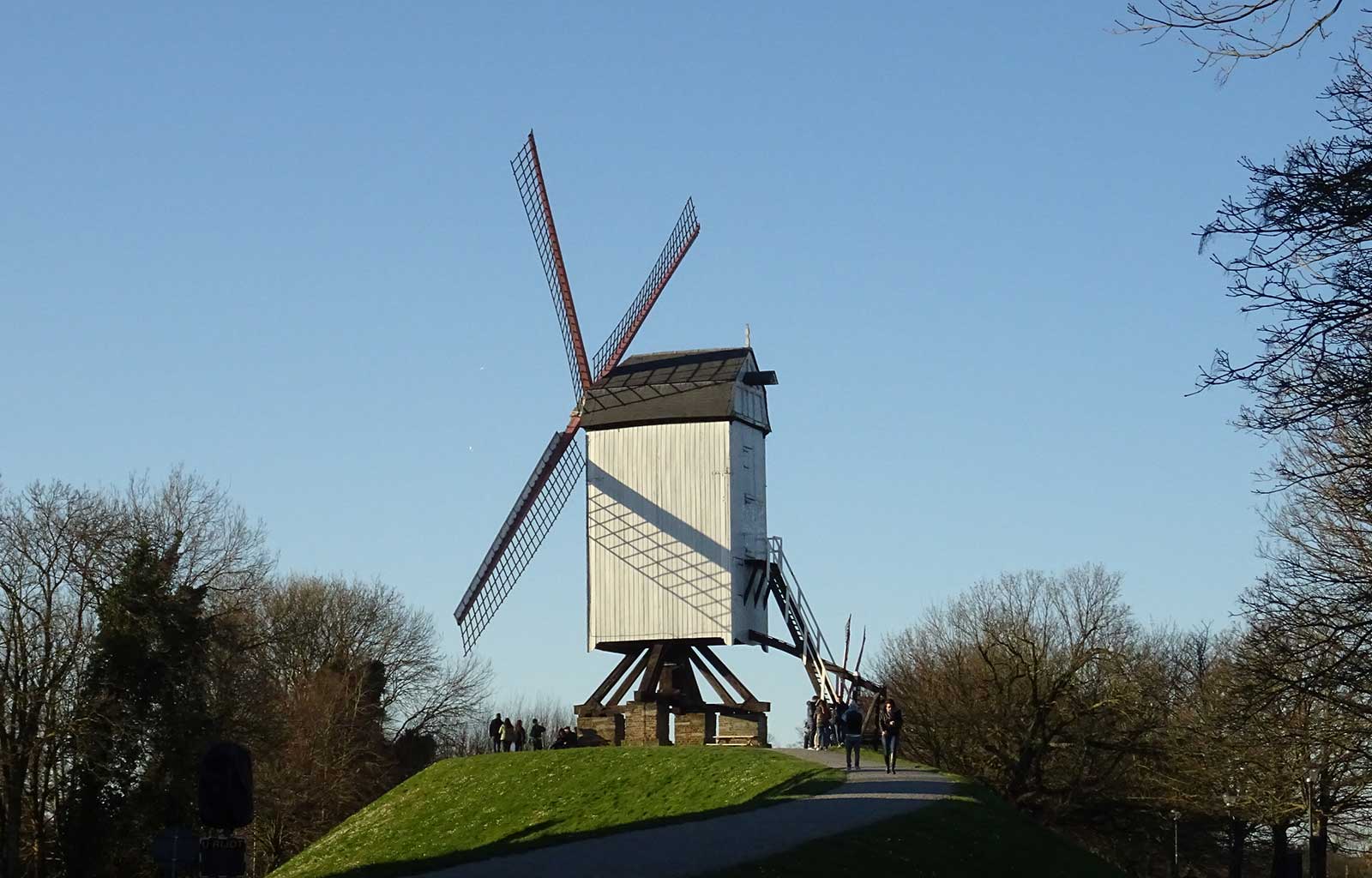 City Guide Bruges moulin