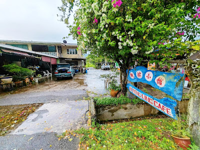 Feng_Ling_Cafe_Seafood_Restaurant_Lundu_Sarawak_輪渡楓林小館