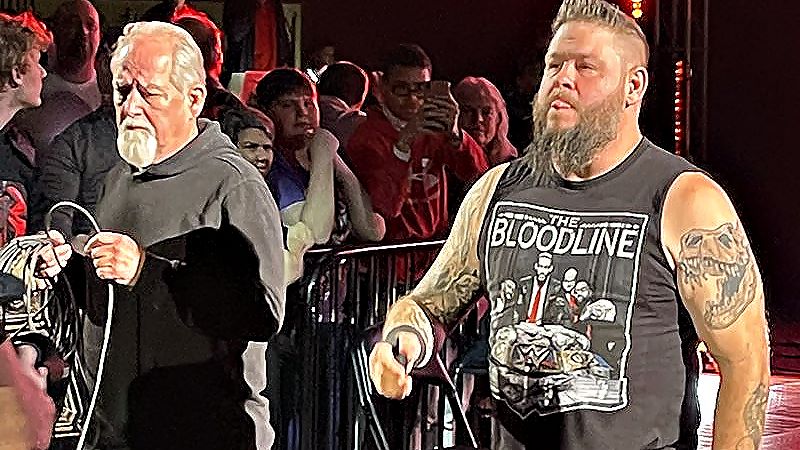 Kevin Owens Wears Bloodline T-Shirt At WWE Supershow