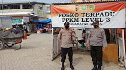 Perketat pengawasan Prokes, Polsek Sukra Jajaran Polres Indramayu Melaksanakan Patroli Dan Himbauan di Posko Terpadu PPKM Pasar Sukra
