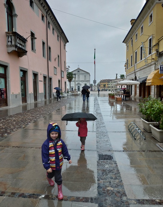 italské město Palmanova v dešti