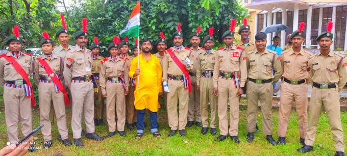 चांद पर उतरा भारत, दुनिया का पहला देश बन रचा इतिहास,प्रज्ञान ने चंद्रमा की धरती पर लहराया तिरंगा