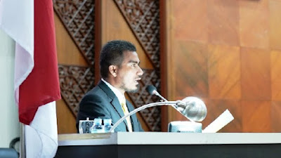 Wakil Ketua Fraksi Golkar Terima Raqan Perubahan APBA 2022 dengan Catatan