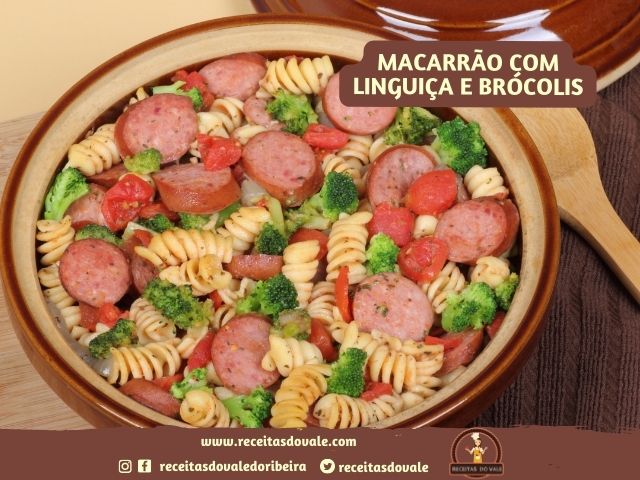 Receita de Macarrão com Linguiça e Brócolis