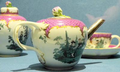 Hester Thrale's Meissen tea service on display at Dr Johnson's House Museum