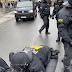 Földhöz vágták a német rendőrök az Antifákat Hannoverben (Videó)