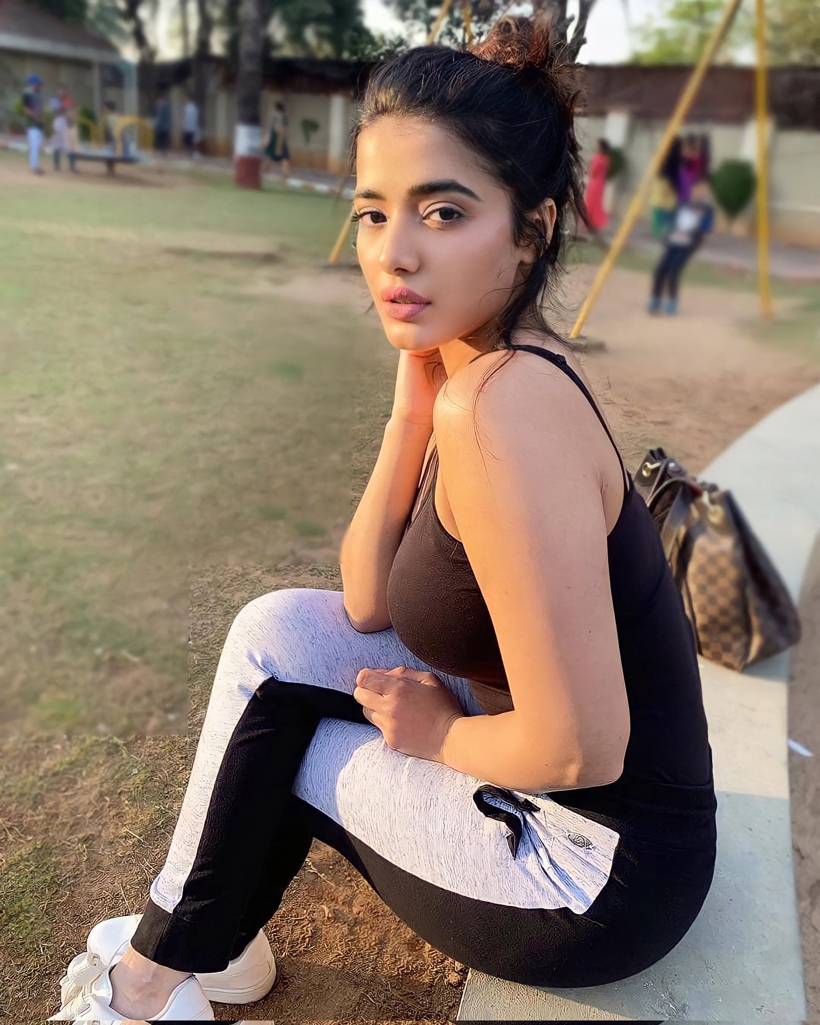 Ketika Sharma HD Photo