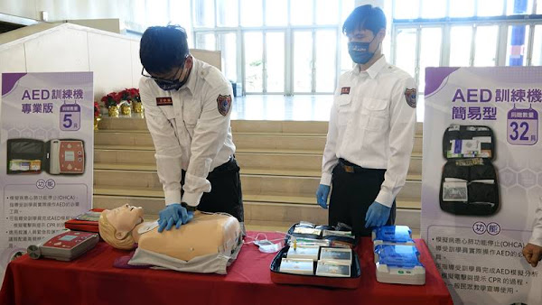 伸仁紡織捐贈急救訓練模型 全民CPR攜手護彰化