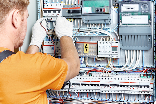 electrical jobs in Dubai