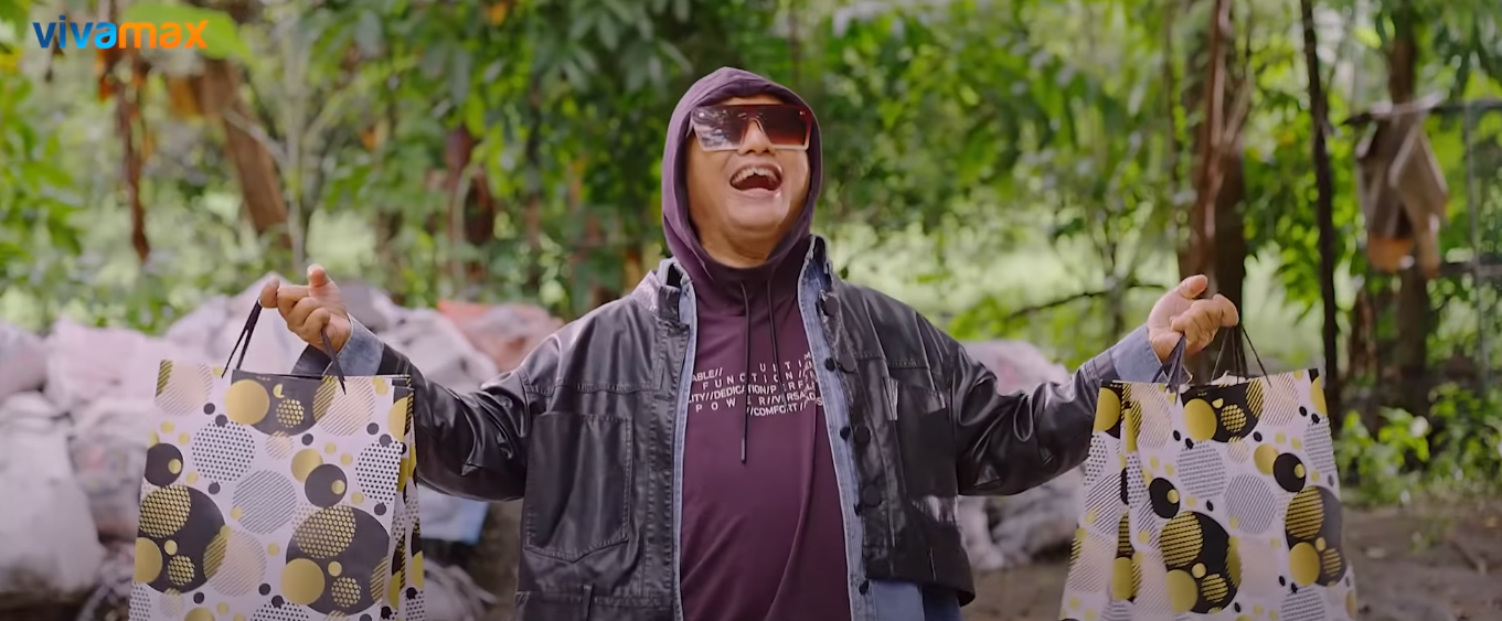 Shoot! Shoot! Di Ko Siya Titigilan!: Movie Review