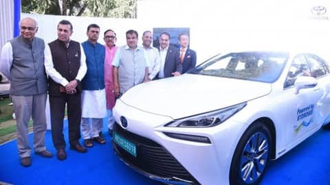 In India, the Advanced Fuel Cell Electric Vehicle (FCEV) powered by Green Hydrogen has been introduced by Toyota Mirai.
