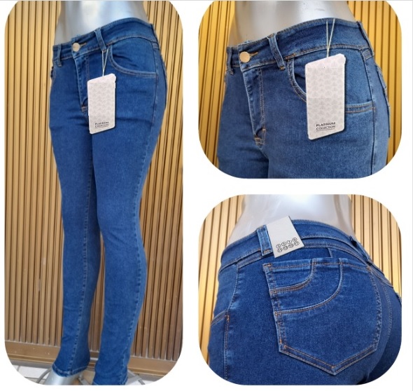 Jeans Pretina Delgada bolsas traseras - Color Azul Medio.