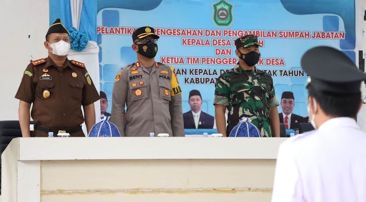 Kapolres,  Dandim Bersama  Kajari Takalar, Hadiri Pelantikan 22 Kepala Desa Terpilih