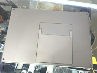 Laptop MacBook Pro A1260 Core2 Duo 2.4GHz 15" RAM 4GB HDD 120GB Seken Normal