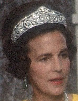 diamond scroll bandeau tiara cartier queen elisabeth belgium princess lilian rethy