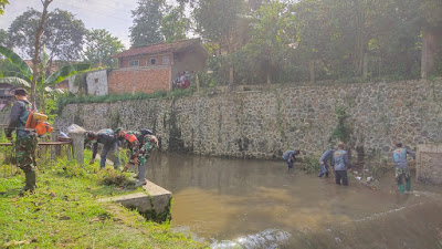 Karya Bakti Sungai Satgas Citarum Sektor 21-14, Minimalisir Potensi Luapan Sungai