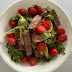 Beef steak salad. 