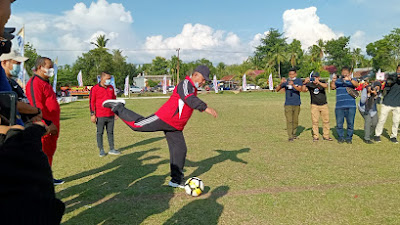 Pj Bupati Koltim Buka Turnamen Sepak Bola Bupati Cup II