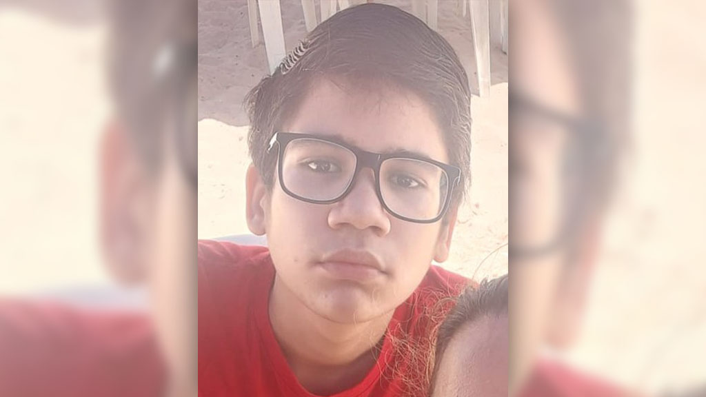 Jovem de 14 anos morre eletrocutado ao encostar em portão de casa