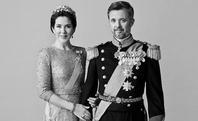 Crown Princess Mary wore a pearl lace dress by Lasse Spangenberg Copenhagen. The iconic ruby jewelry set. The acrostic bracelets