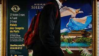 Tours (France) (AFP) – An image of a dancer balancing on the words "China Before Communism" looms over Parisian commuters catching the morning metro, signalling the annual return of Shen Yun, a controversial spectacle of traditional Chinese dance mixed with vehement criticism of Beijing and conservative rhetoric.