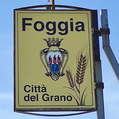 Insegna di Foggia "Città del grano"