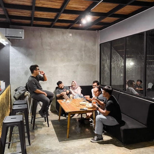 Cafe Hits Di Gunung Pati Semarang