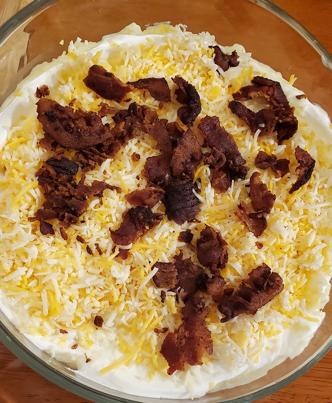 loaded mashed potatoes with bacon