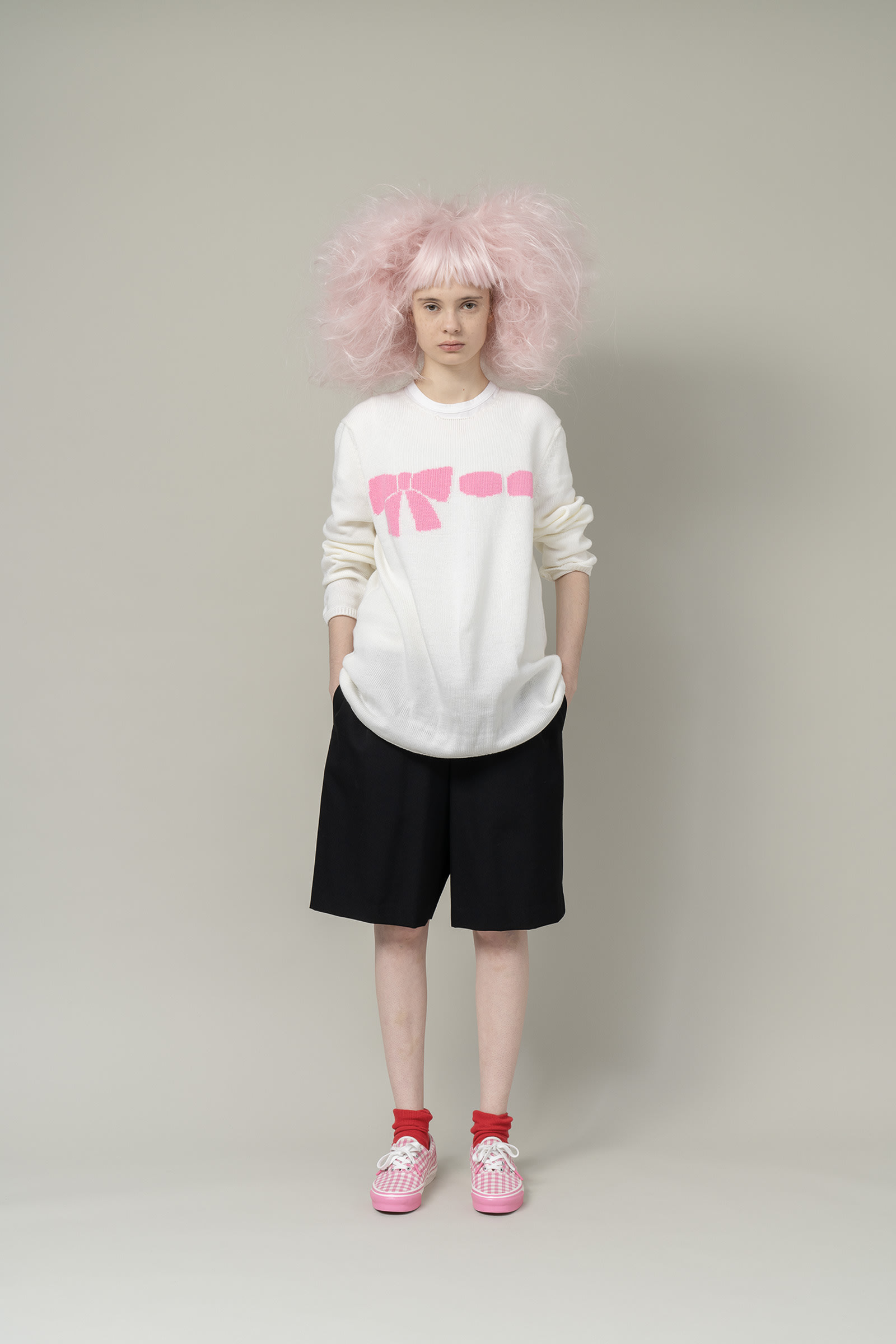 Image may contain COMME des GARÇONS GIRL Clothing Apparel Human Person Fashion Runway Long Sleeve and Sleeve