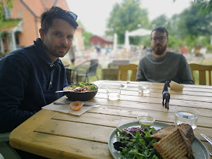 Lunch på Open new Doors i Sya med Arwid och Adam