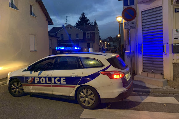 Rennes (35) : Ivre et drogué au volant d’une voiture volée, il fonce sur les policiers qui ouvrent le feu