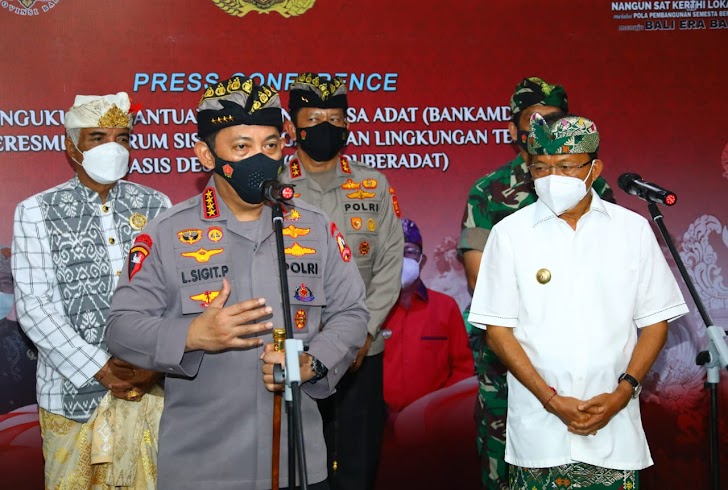 Jaga Kekayaan Desa Adat di Bali, Kapolri Kukuhkan Bankamda dan Sipandu Beradat 