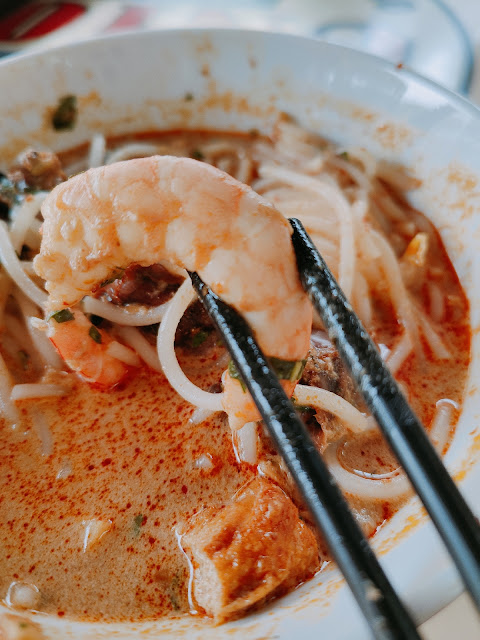 94_Toa_Payoh_Big_Cockle_Laksa_Yi_Hao_Coffee_Shop