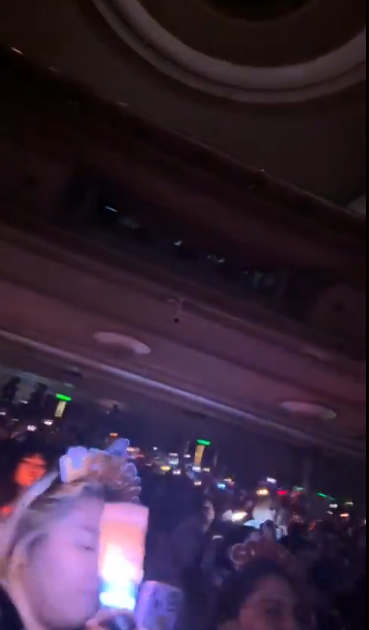 [theqoo] RIIZE’S MEXICAN FANS CHANTING “RIIZE IS SEVEN” DURING THE FANCON