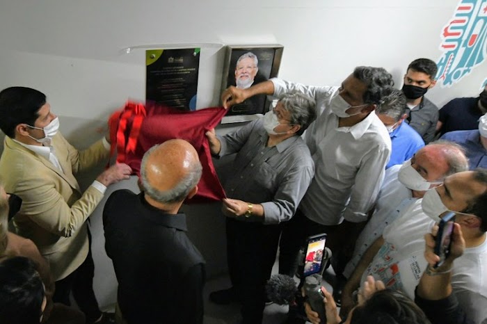 Centro Cirúrgico do Hospital de Clínicas de Campina Grande recebe nome de Dr. Júlio César da Silva Costa