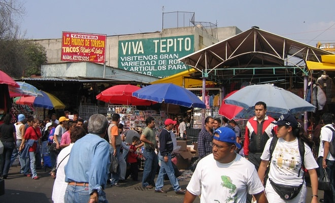 Alcaldía Cuauhtémoc actúo legalmente en recuperación de los baños del mercado público de Tepito