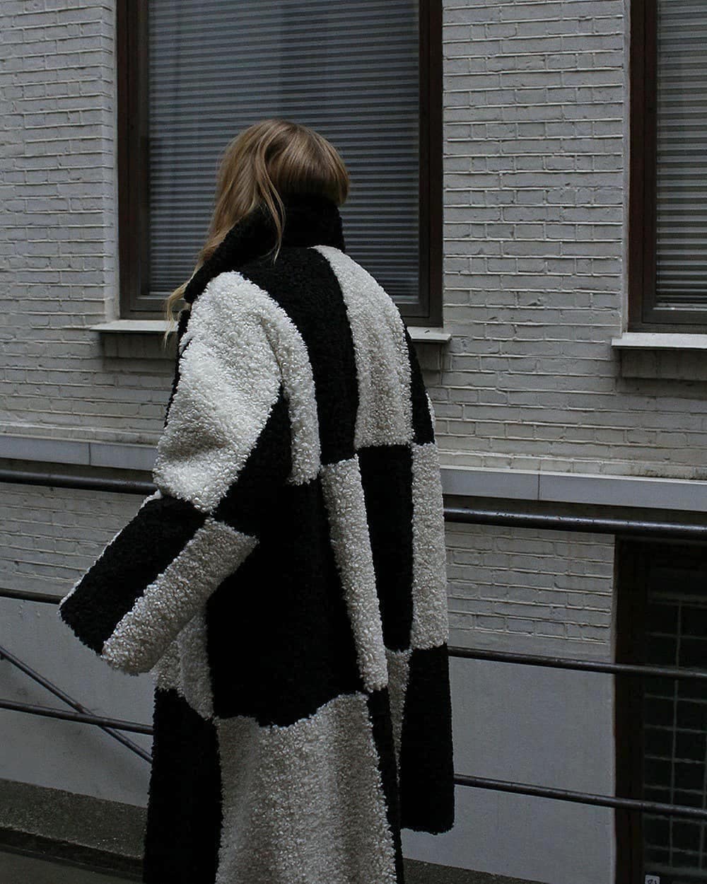 Le Fashion: I Want a Checkered Coat After Seeing This Cool